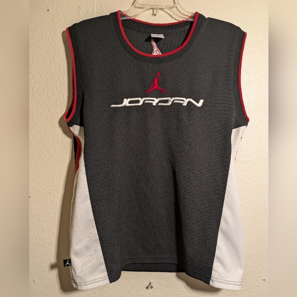 Jordan Black and White Sleeveless Top Dize Large Pre-owned - Picture 2 of 8